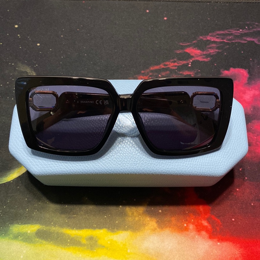 NWOT Designer Swarovski Crystal Black Sunglasses